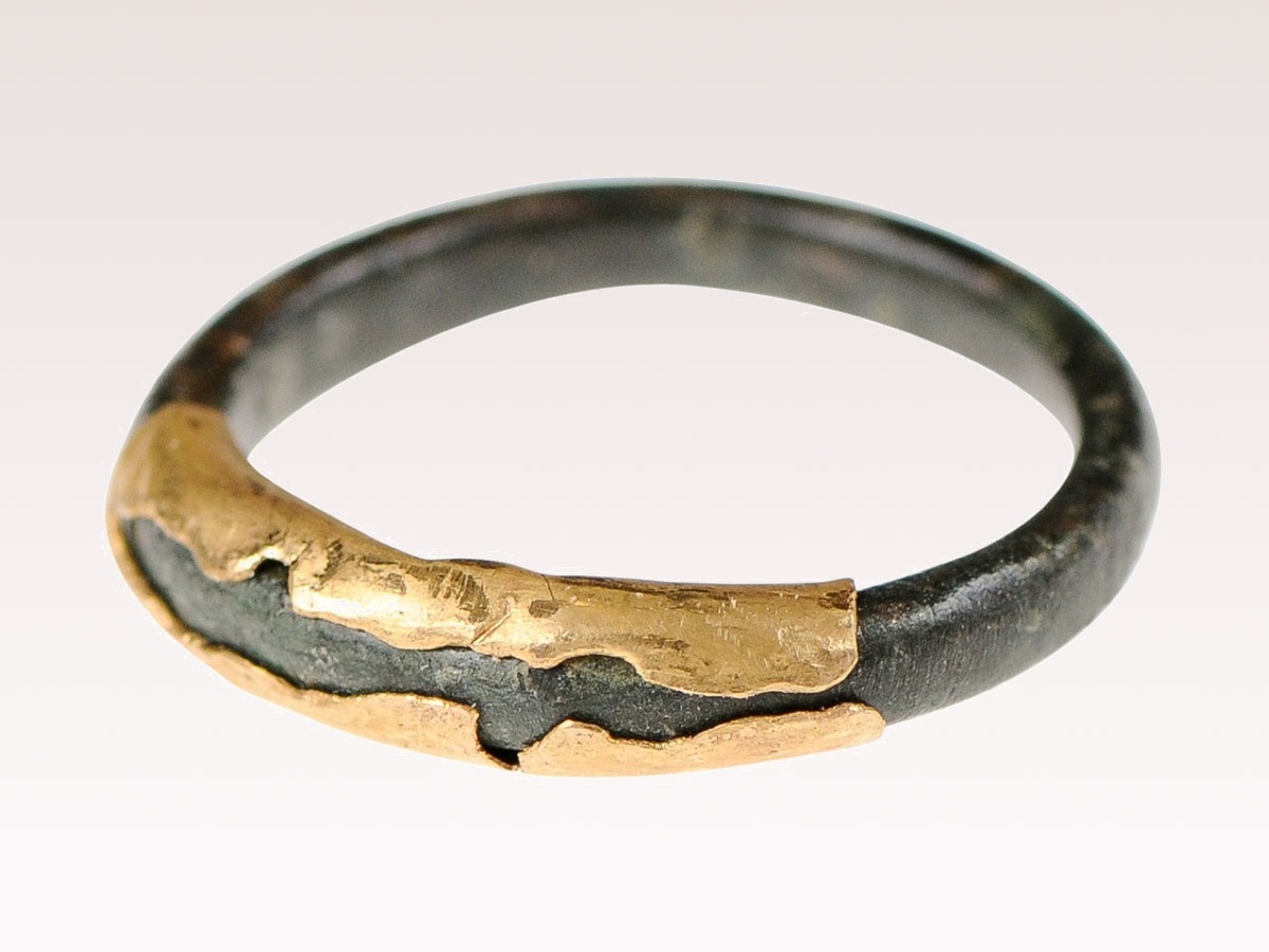 Beauitful unique ancient Roman bronze ring with Rare yellow gems stone |  eBay